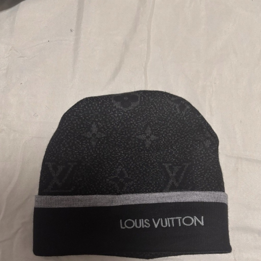 Louis Vuitton Charcoal Knit Beanie